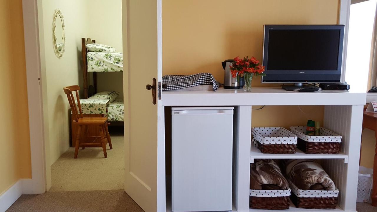 Smuts Ave. Guest Rooms Hermanus Exteriör bild